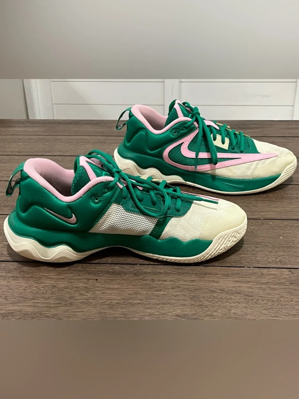 Nike‎ Giannis Immortality 3 Green Pink Coconut Milk Size 9.5 Basketball Sneakers